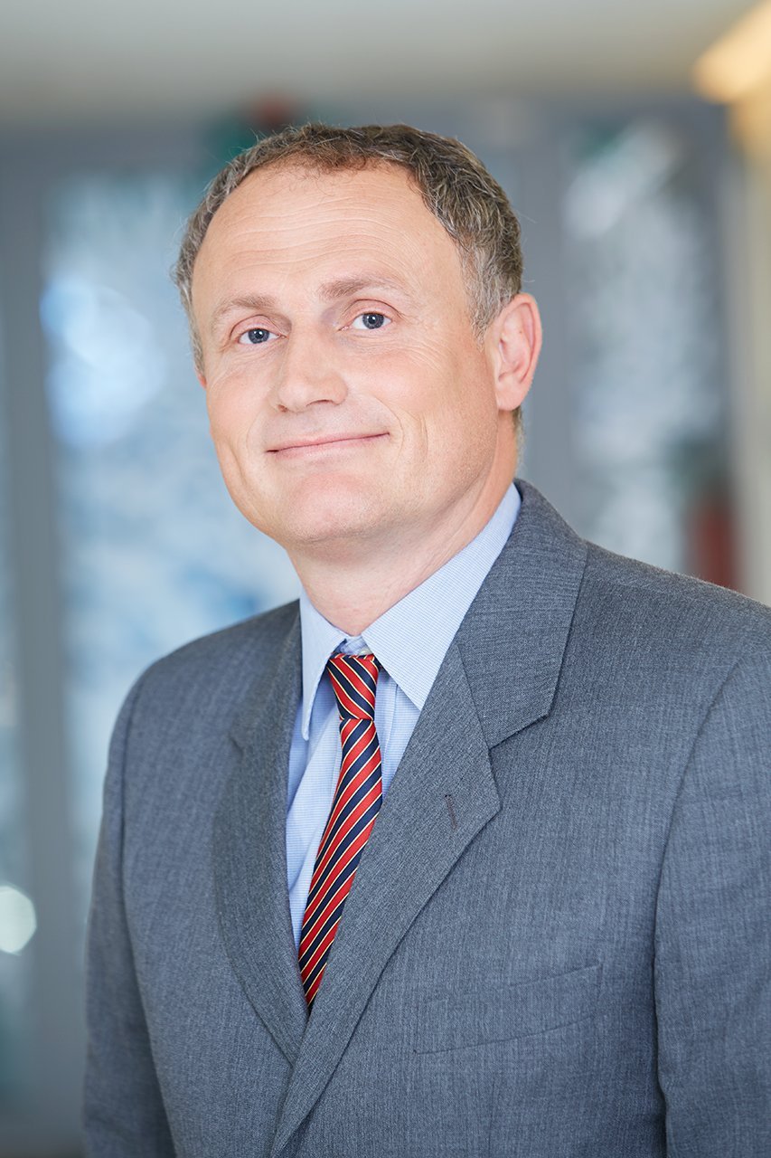 Dr. Pavel Šnajdr, PhD.