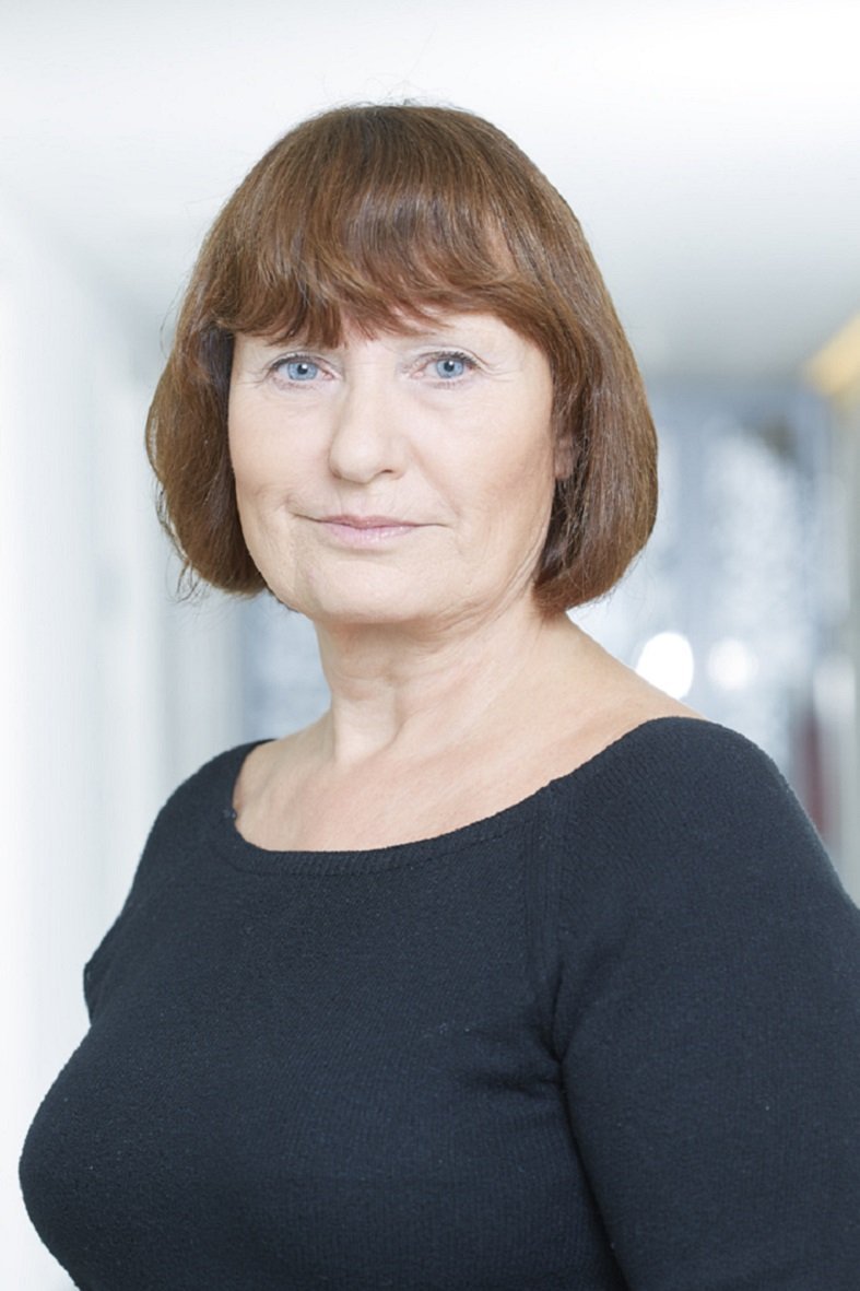 Dr. Dagmar Pázlerová